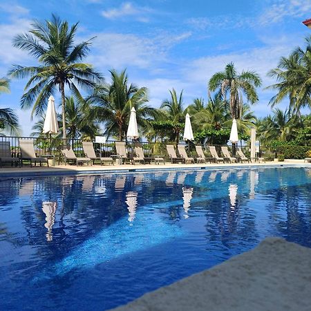 Apartamento De Lujo Las 3 Gotas Jaco, Frente Al Mar Con Vista A La Playa Bagian luar foto