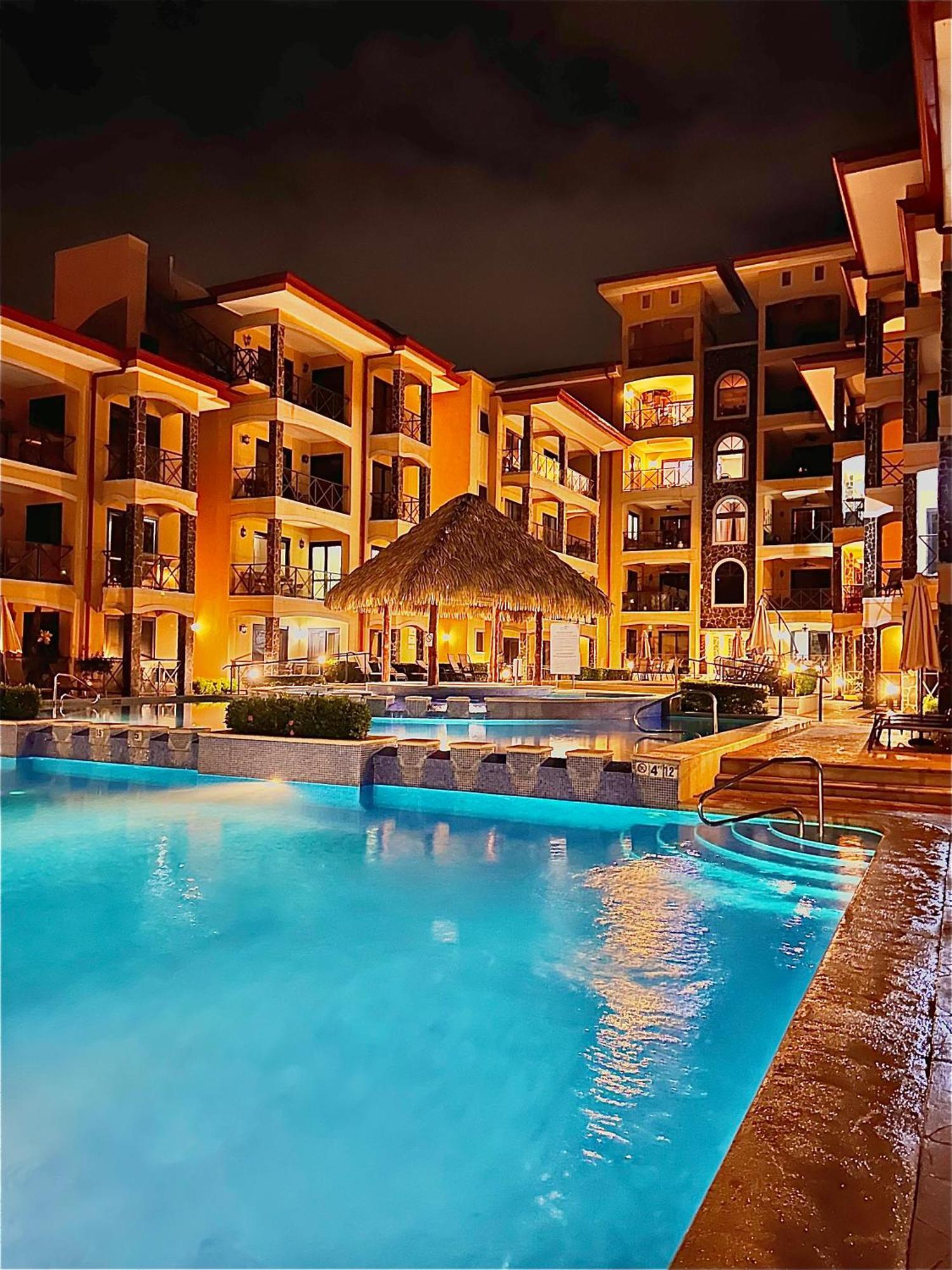 Apartamento De Lujo Las 3 Gotas Jaco, Frente Al Mar Con Vista A La Playa Bagian luar foto