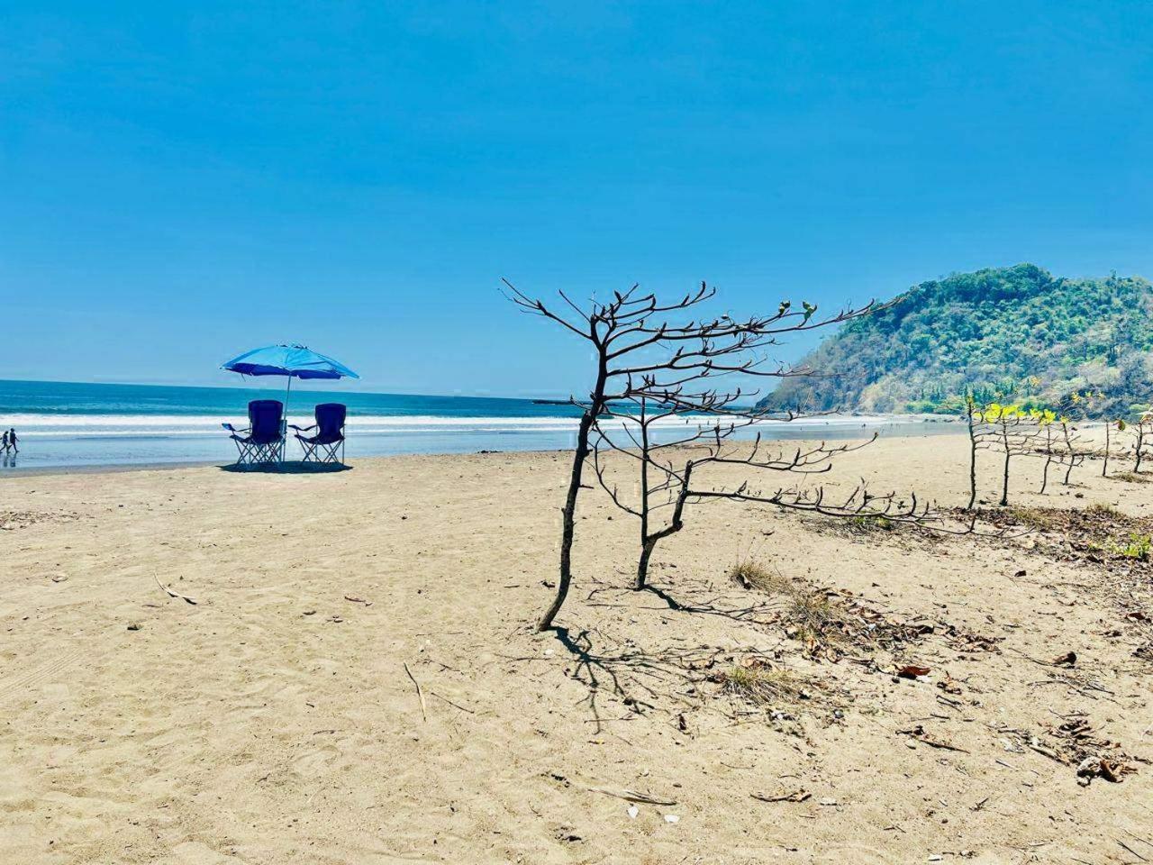 Apartamento De Lujo Las 3 Gotas Jaco, Frente Al Mar Con Vista A La Playa Bagian luar foto