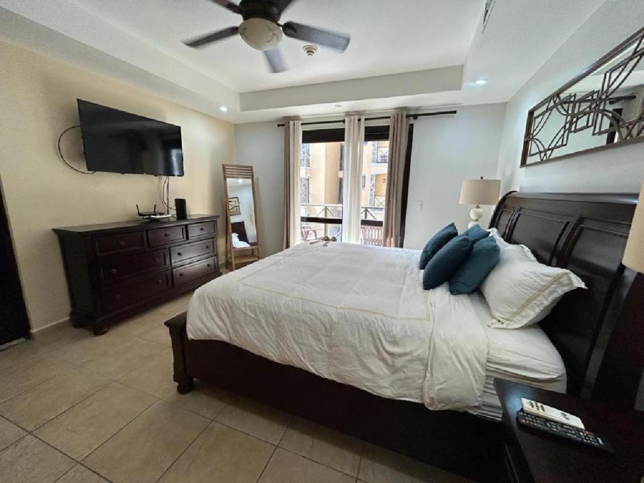 Apartamento De Lujo Las 3 Gotas Jaco, Frente Al Mar Con Vista A La Playa Bagian luar foto